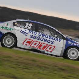 Larrauri adelante en la Clase 3