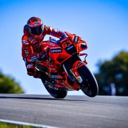 ¡Pole para Bagnaia en Portugal!