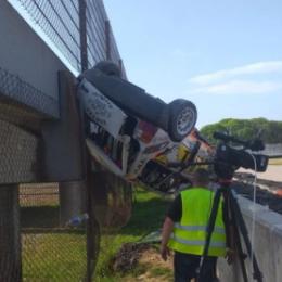 Impactante vuelco en el Gálvez