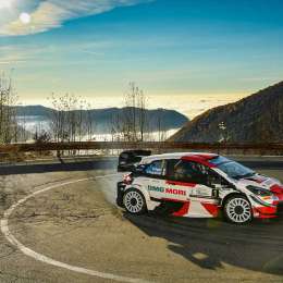 Ogier, otra vez líder