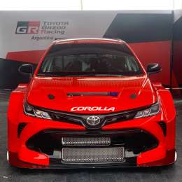 Estreno mundial del Toyota TCR en Córdoba