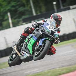 Juan Zárate se recupera