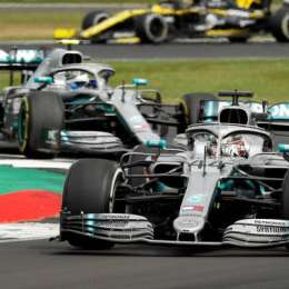 Mercedes volverá a su color original en 2022