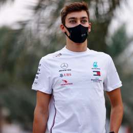 Russell se prepara en el simulador