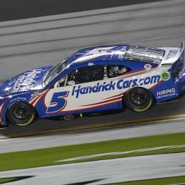 Kyle Larson larga en pole la Daytona 500