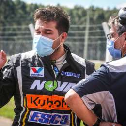 Levantan sanción y citan a un piloto