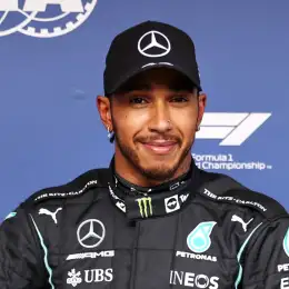 Hamilton pide comisarios imparciales y más mujeres