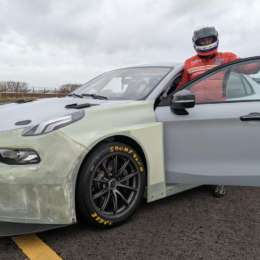 Henry Martin probó el nuevo Lynk&Co