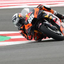 Oliveira ganó en Indonesia