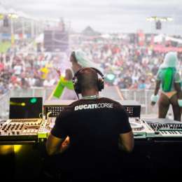 La mega fiesta junto con el MotoGP