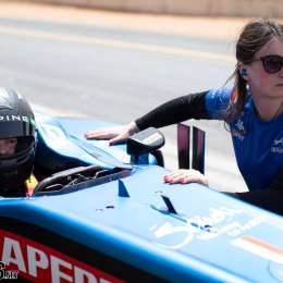 Dos mujeres en Arabia