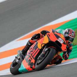 1-2 de KTM en la Q1 de Brno
