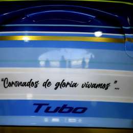 La historia de un casco bien argentino