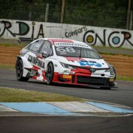 Santero amplió su ventaja en el campeonato