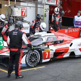 El Toyota N° 7, dentro del top diez