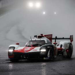 El Toyota de Pechito López ganó en Spa