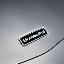 McLaren le rinde homenaje a la Reina Isabel