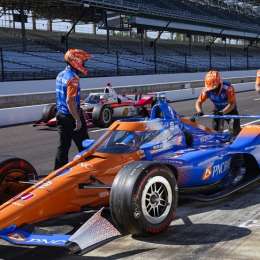Scott Dixon pegó primero en Indy 500