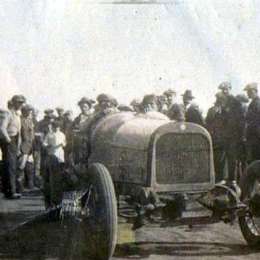 Hace 95 años Lobería tenía su primera carrera de autos