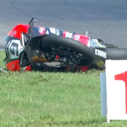 Petrucci sufrió un tremendo accidente