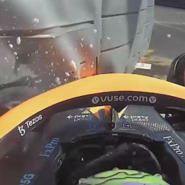 Ricciardo se pegó en la FP2