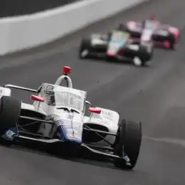 Indy 500: Kanaan se quedó con la última práctica