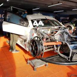 Llaver terminó el viernes bien arriba