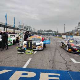 Sánchez no tuvo rivales y festejó en el Series