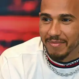 Hamilton dio detalles de su futuro