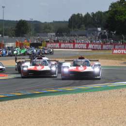 Podio de Pechito López en Le Mans