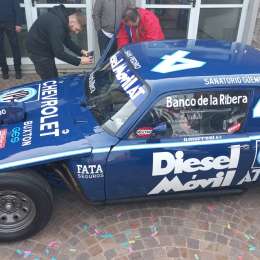 Presentaron una réplica del Chevrolet de Morresi