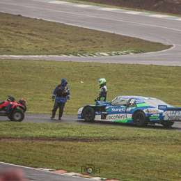 Se le rompió el motor y no corre