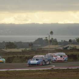 TC Pista: Vázquez y Fritzler, los ganadores de las series en Posadas