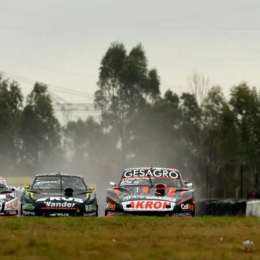 Alfonso Domenech y Nicolás Moscardini se quedaron con las series del TC Mouras