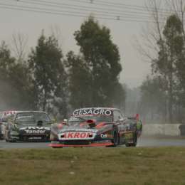 Alfonso Domenech cerró un fin de semana perfecto en el TC Mouras