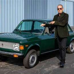 Tom Hanks vendió su Fiat 128