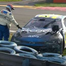 VIDEO: Kimi Raikkonen se accidentó en su debut en el NASCAR