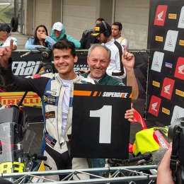 Debutó en Brasil y ganó