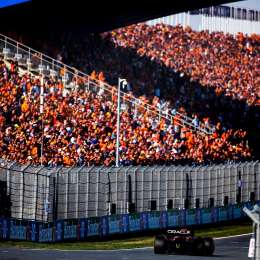 F1: Max Verstappen provoca la euforia de la marea naranja en Zandvoort
