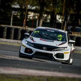 TCR South America: se truncó el regreso de Walter Hernández