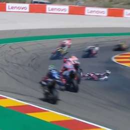VIDEO: MotoGP: escalofriantes caídas de Quartararo y Nakagami en Aragón