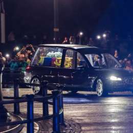 La Reina Isabel II diseñó su propio coche fúnebre