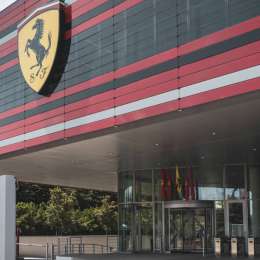 Robo de datos en Ferrari