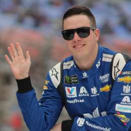Nascar: Alex Bowman con secuelas del accidente