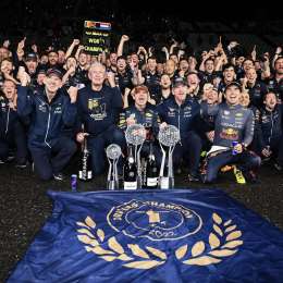 Max Verstappen ganó en Japón y se consagró bicampeón de F1