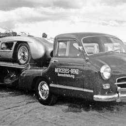 Blue Wonder, el Mercedes que transportaba la "Flecha de Plata" está en venta