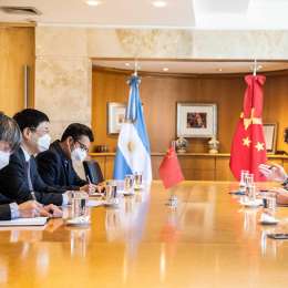 2.200 millones de dólares: la empresa china que invertirá en Argentina