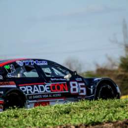 Top Race Series: Pérez Bravo atacó en el momento justo y ganó el Sprint
