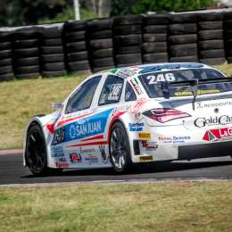 Juan Cruz Roca cerró el año del Top Race Junior en lo más alto