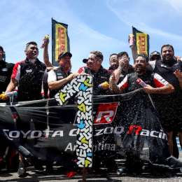 Títulos: la impresionante marca de Toyota en Top Race